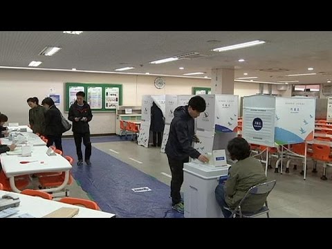 شاهد 40 مليون كوري جنوبي يصوتون في الانتخابات