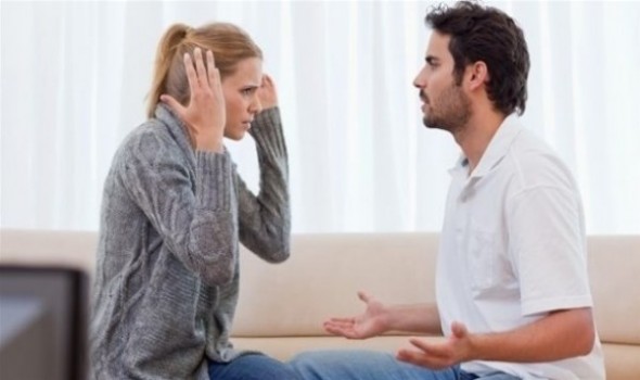  عمان اليوم - 4 أمور في منزلك الزوجي لا تتحدثي بها مع أهلك أو أقاربك