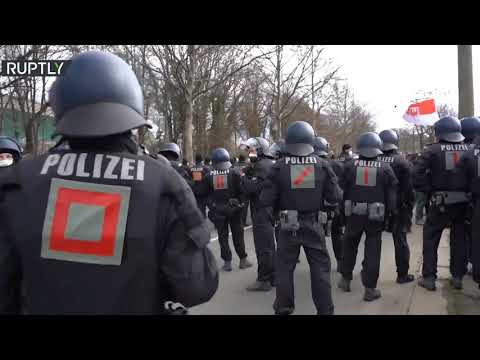 شاهد تظاهرات حاشدة ضد قيود كورونا في ألمانيا